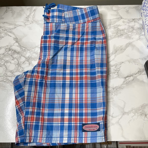 Vineyard Vines Blue Plaid Board Shorts sz 28 - Picture 9 of 11